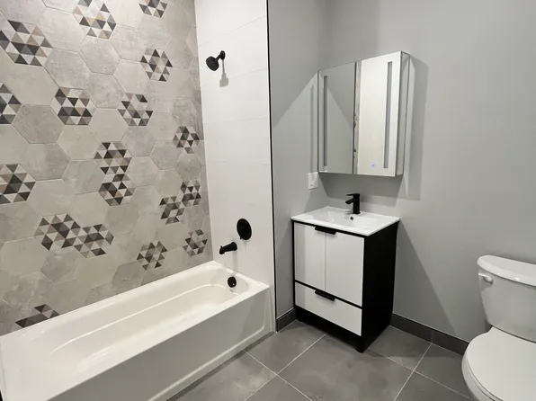 138 Mallory Avenue image 7 of 8