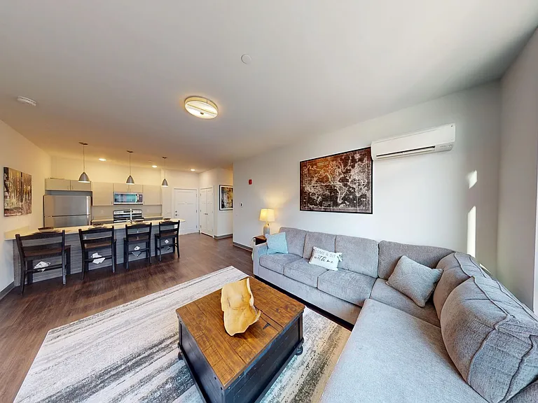 City Lights Modern, Luxury Living in Downtown Winooski — Photo 27