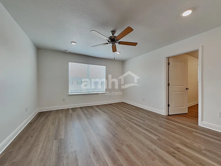 27888 Madison Green Way — Photo 10