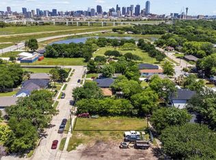 1526 Homeland St, Dallas, TX 75212