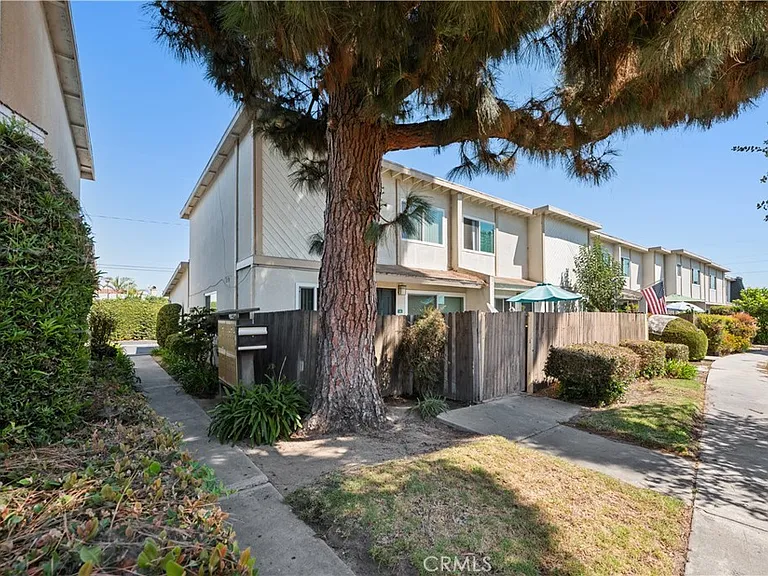 25205 Cypress St #3 — Photo 7
