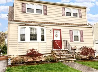 157 Bucknell Ave, Woodbridge, NJ
