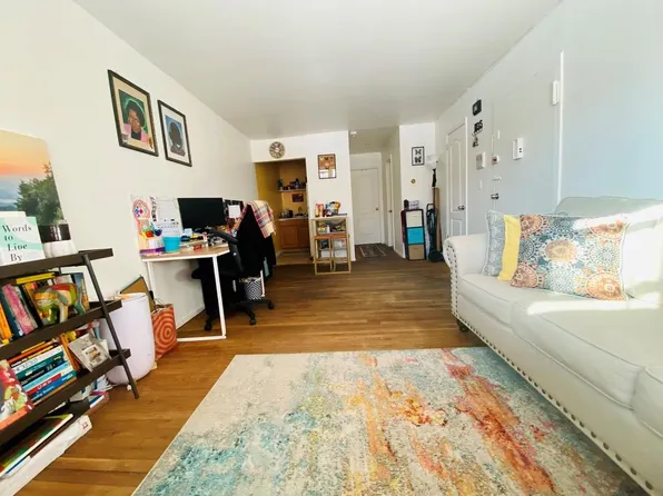 34 Columbus Avenue #B20, Spring Valley, NY 10977