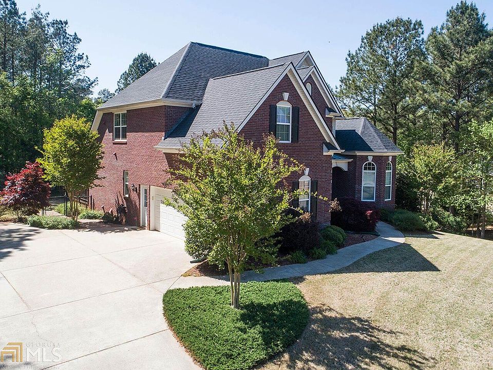 1st image of 549 Guinevere Ct