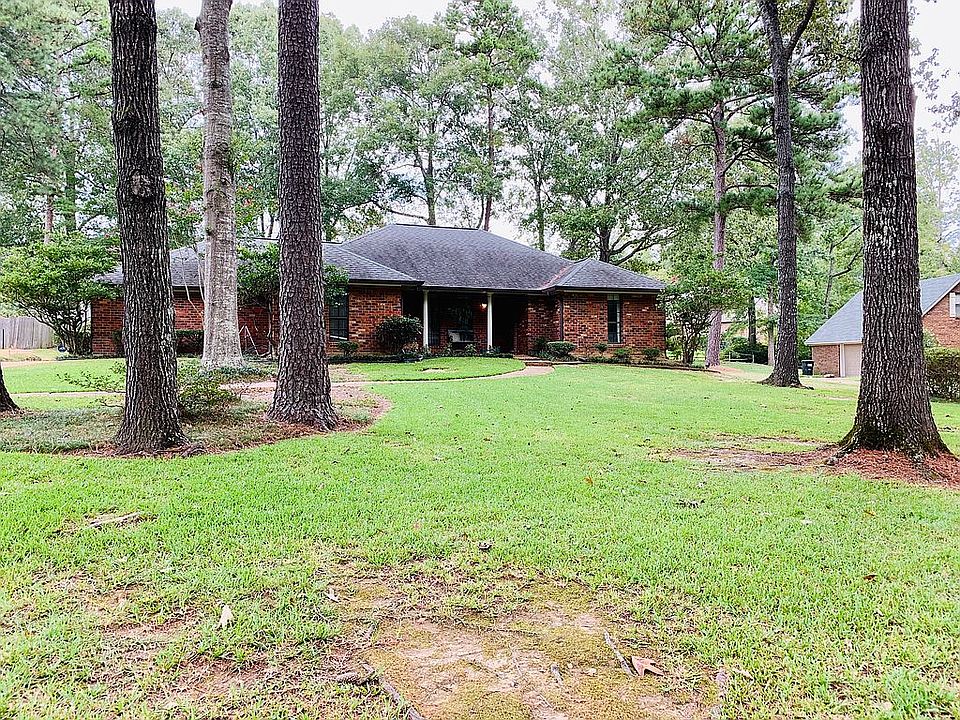 1st image of 107 E Armistead Dr
