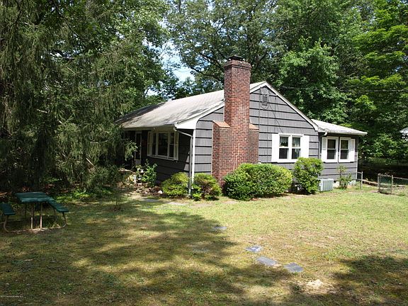 3rd image of 206 Mountainside Ave
