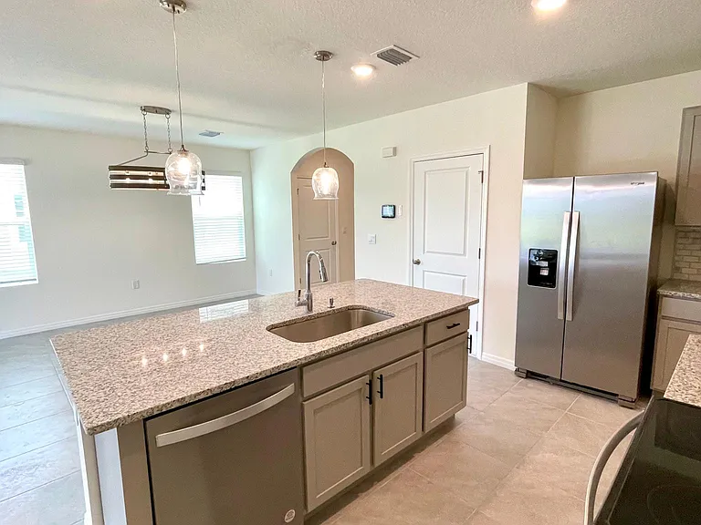 8358 Hardy Bay Loop — Photo 6