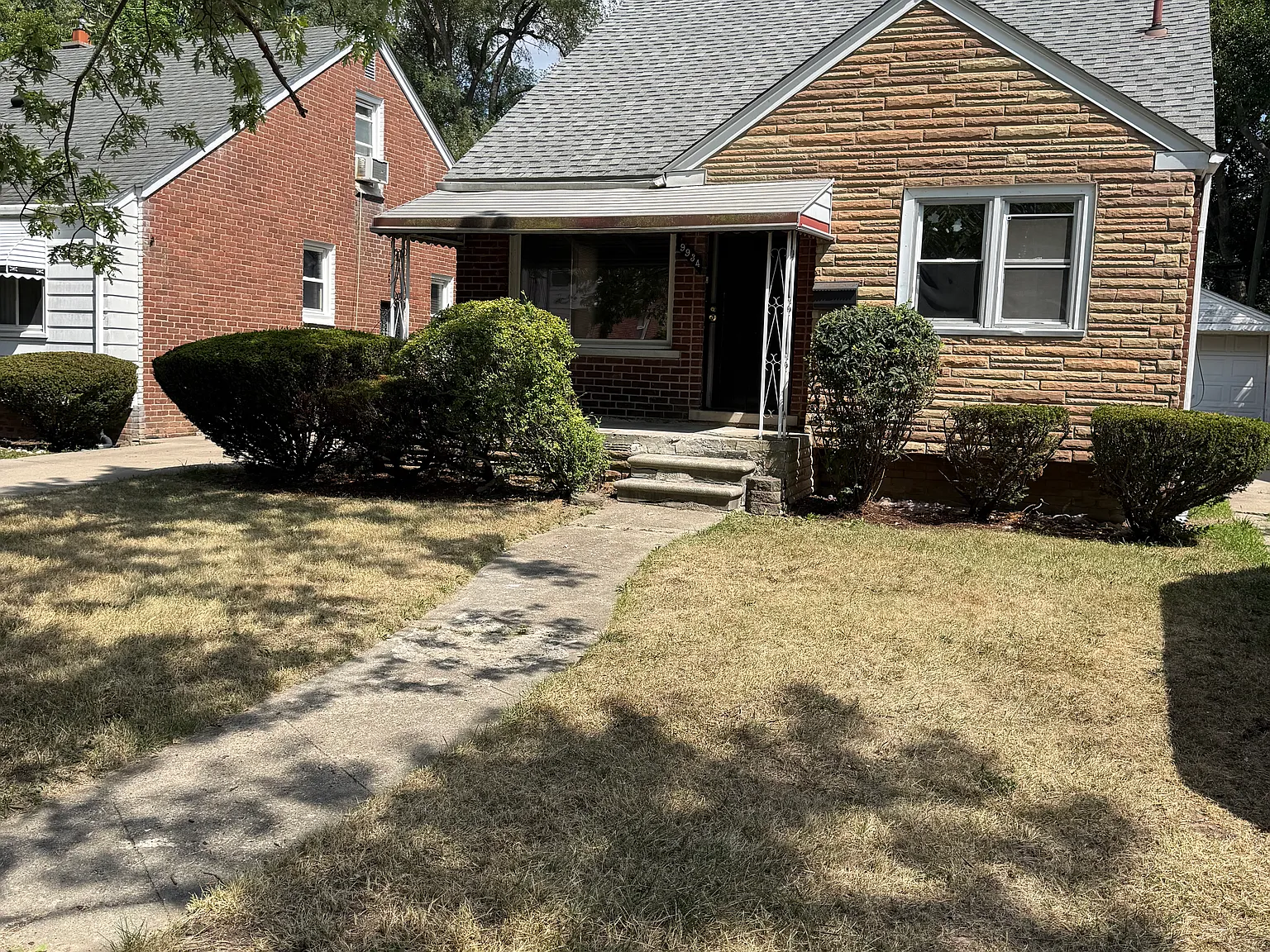 3 bed, 1018 sqft, $1,550 — Photo 2
