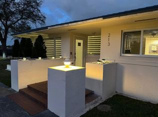 213 N 15th Ave, Hollywood, FL 33020