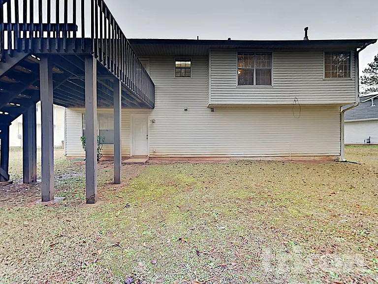 641 Delay Way — Photo 17