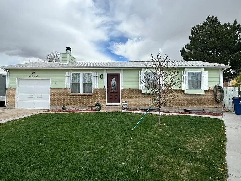 4840 Ridenour Dr — Photo 1