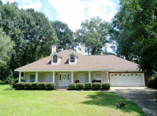 17 Sara Ln, Natchez, MS 39120