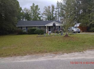 8 Jessamine St, Andrews, SC 29510