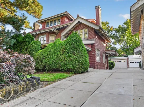 1321 Beechwood Blvd, Pittsburgh, PA 15217
