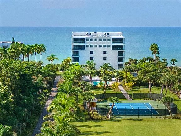 2nd image of 1511 Gulf Of Mexico Dr #2S