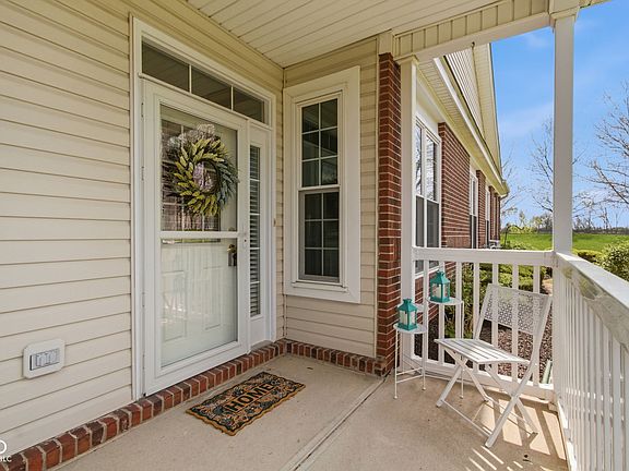 4th image of 5565 Castor Way