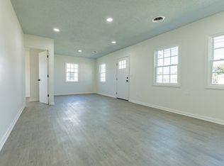 3042 Terry Dr, North Charleston, SC 29405