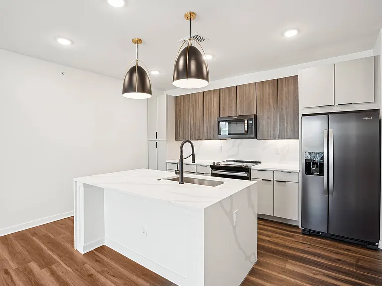 The Pullman Luxury Apartments — Photo 77