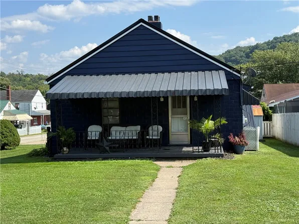 58 Berry Ave, Clarksville, PA 15322