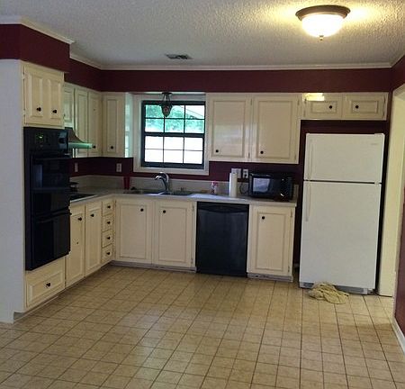 4th image of 122 Highland Dr