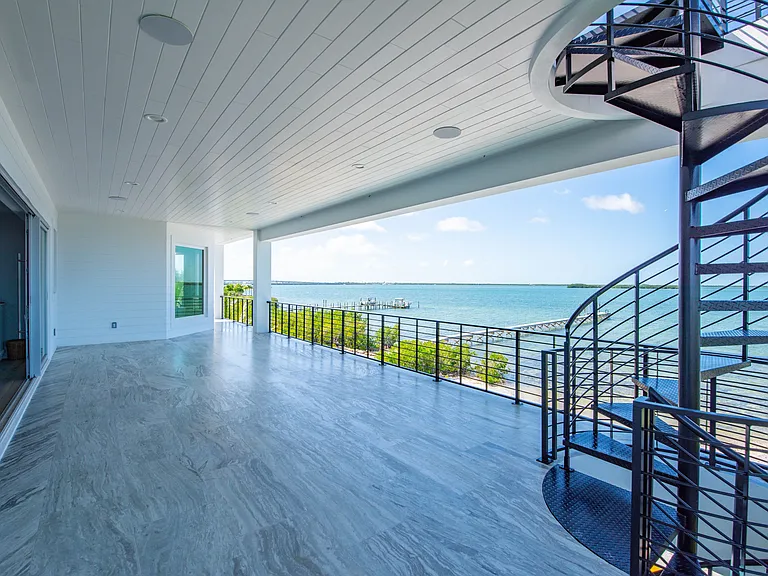 528 Bay Shore Dr — Photo 84