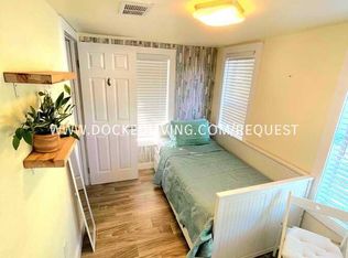 532 28th Ave S #6, Saint Petersburg, FL 33705