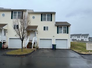 800 Seaview Ave #7705, Bridgeport, CT 06607