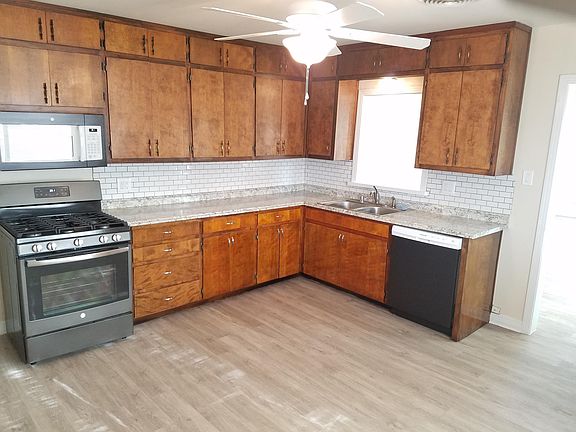 5th image of 1210 W Washington Ave