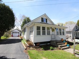 19 Stone St, Bangor, ME 04401