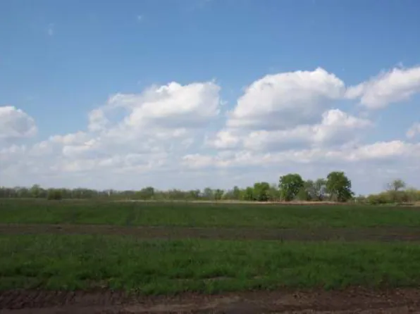 18110 Loretta Dr, Marengo, IL 60152