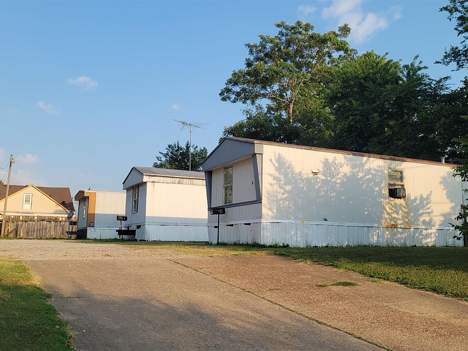 1st image of 233 N Allis St