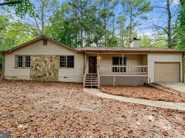 99 Oak Creek Ct, Dallas, GA 30157