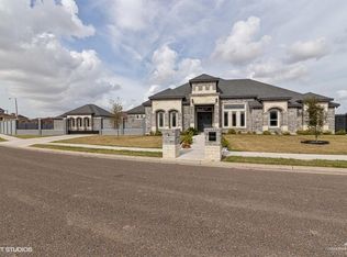 1426 Vida Grande St, Alamo, TX 78516