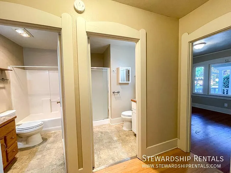 1745 Olive St — Photo 12