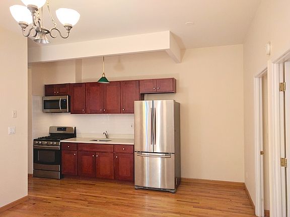 2nd image of 373 6th Ave APT 3A