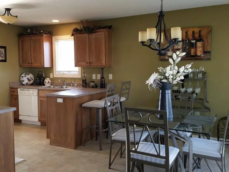 12410 Sonoma Dr — Photo 9