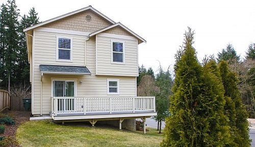3rd image of 4522 5th Dr SE
