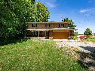13255 E 1100 North Rd, Chenoa, IL 61726