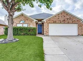 139 Oregon Trl, Waxahachie, TX 75167