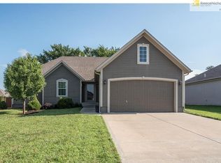 28580 W 160th Ter, Gardner, KS 66030