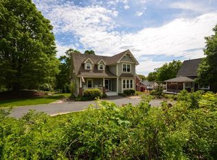 100 High St, Northbridge, MA 01534