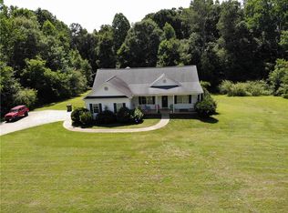 3738 Winder Hwy, Flowery Branch, GA 30542