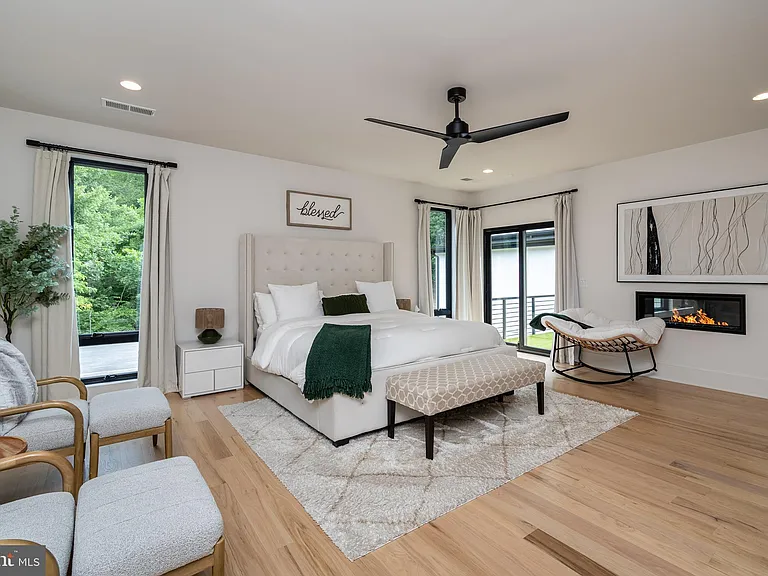 40388 Manbar Ln — Photo 30