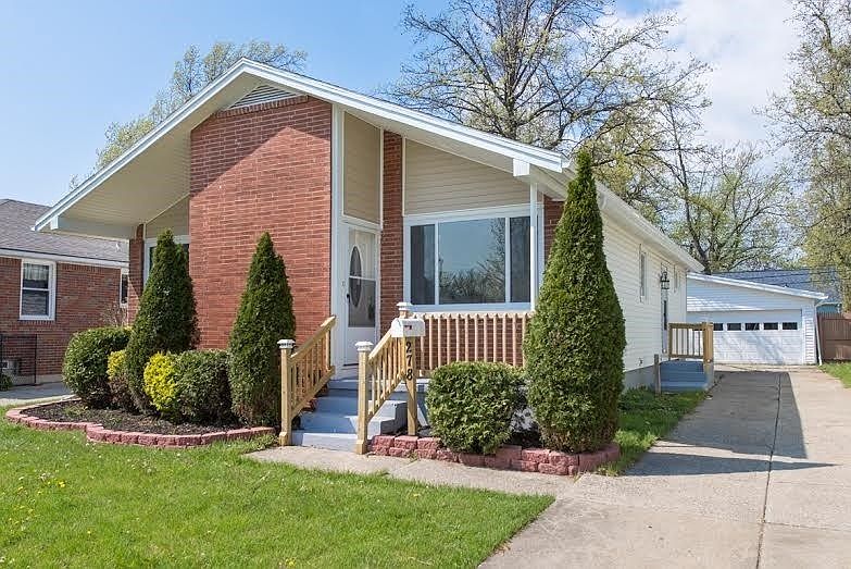 1st image of 278 Abbington Ave