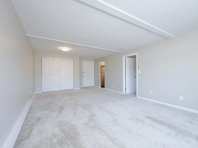 Princeton Green Apartments — Photo 5