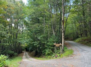 21 S Woods Mountain Trl, Cullowhee, NC 28723