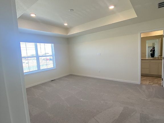 5th image of 662 176th Ave