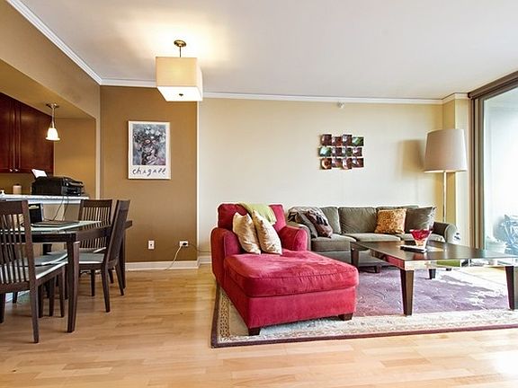 3rd image of 200 N Jefferson St APT 2203