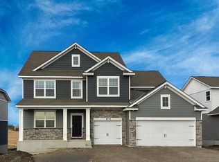 4733 Camden Cir, Chaska, MN 55318