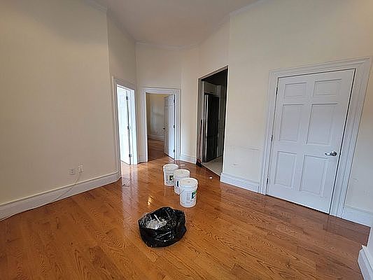 2nd image of 301 W 96th St #1X